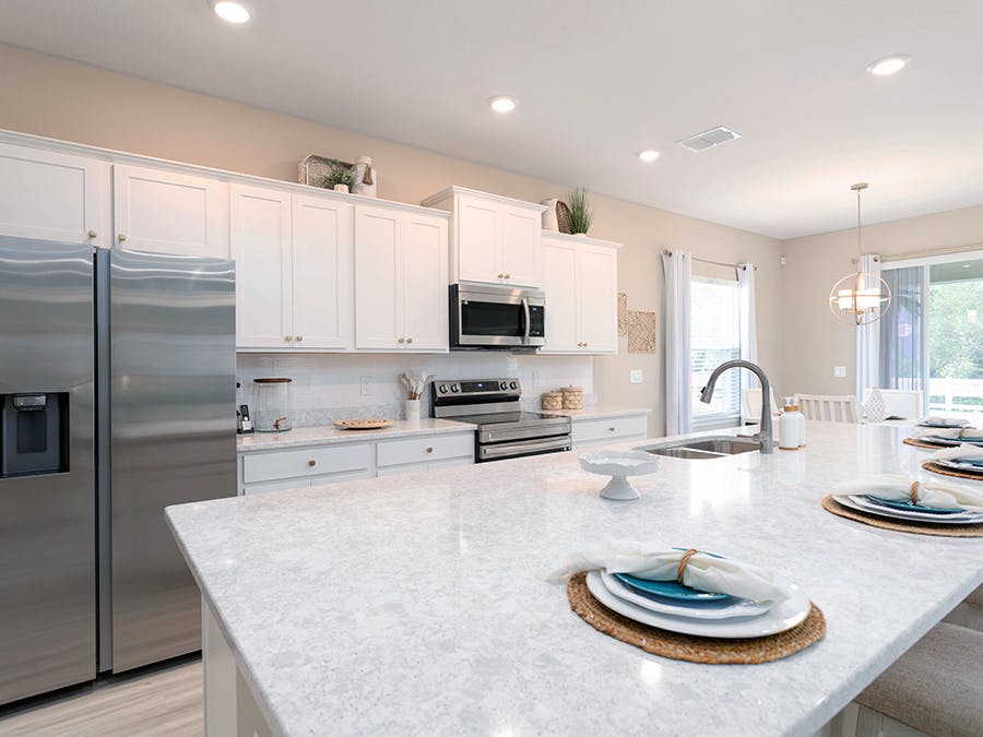 Learn About Granite & Quartz Countertops with Highland Homes